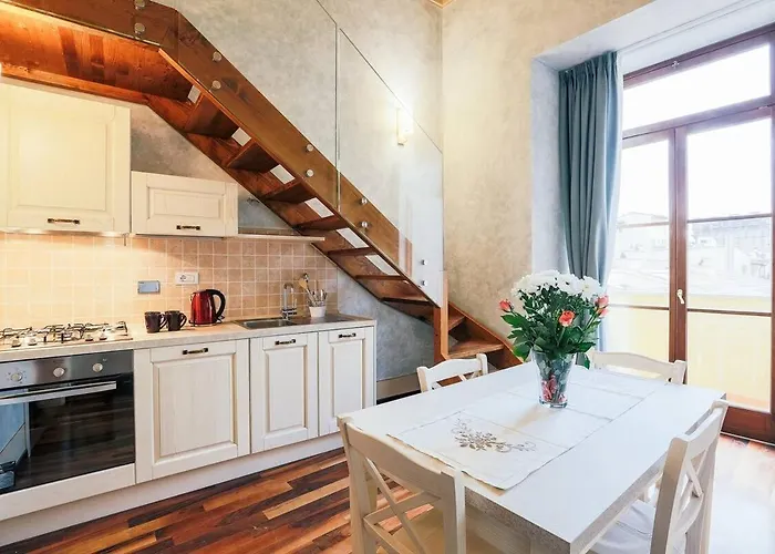 Albizi Masaccio Apt 315
